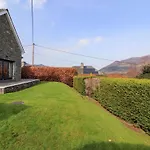 Lakes View