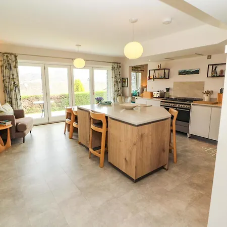 Holiday home Lakes View