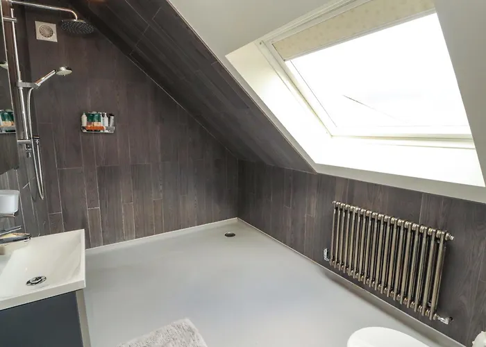 Holiday home Lakes View